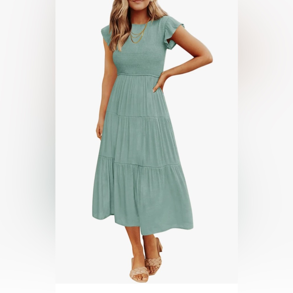NWT Casual Short Sleeve Crew Neck Smocked Elastic Waist Tiered Midi Dress